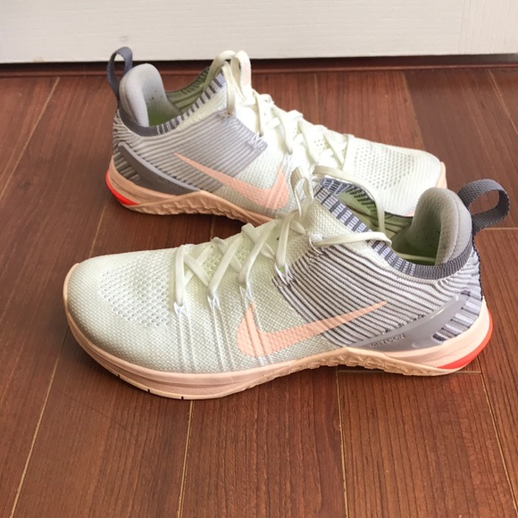 Nike Shoes - Nike Metcon DSX Flyknit 2 *worn twice